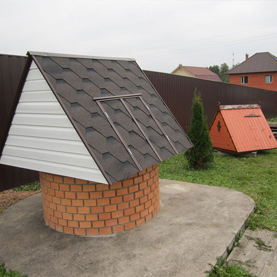 Вариантов домиков для колодца в Ульяновской области